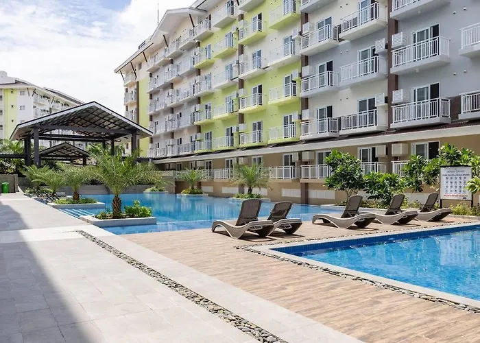 Amani 132b With Pool View, Near Airport, Mall, Free Pool, Gym, Netflix, 200 Mbps Wi-fi マクタン