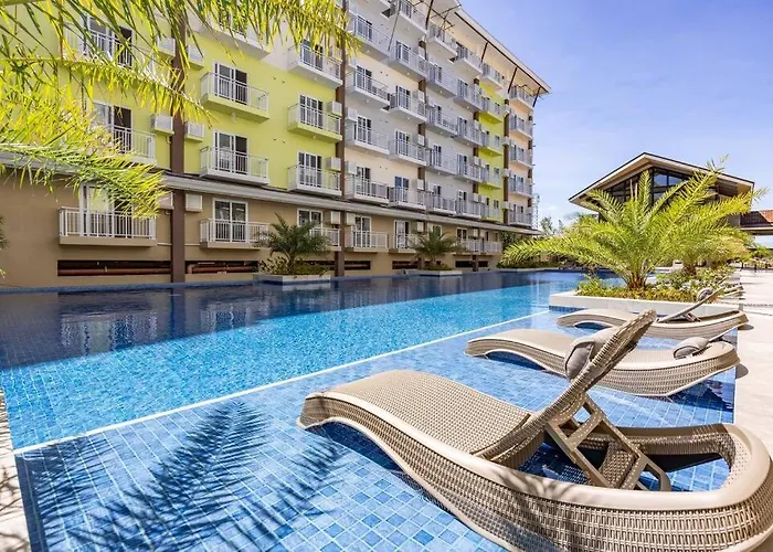 Amani 132b With Pool View, Near Airport, Mall, Free Pool, Gym, Netflix, 200 Mbps Wi-fi アパート *