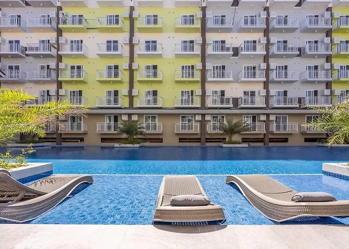 アパート Amani 132b With Pool View, Near Airport, Mall, Free Pool, Gym, Netflix, 200 Mbps Wi-fi *