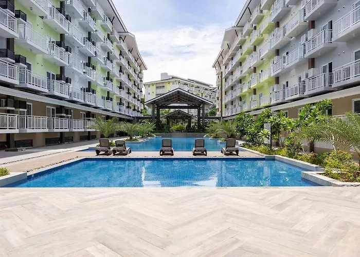 アパート Amani 132b With Pool View, Near Airport, Mall, Free Pool, Gym, Netflix, 200 Mbps Wi-fi